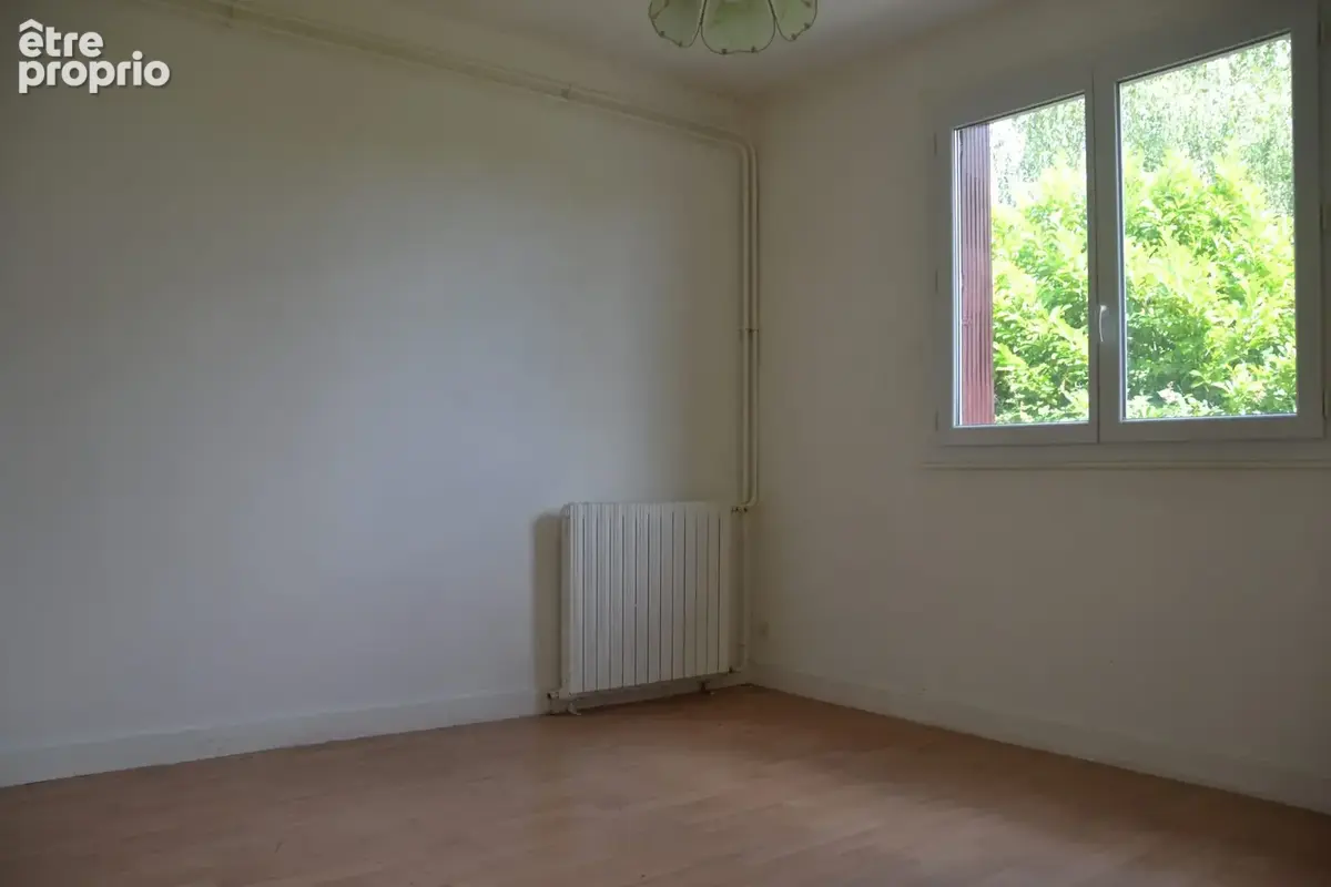 Maison 3 pièces 73 m² à vendre à Isserteaux (63270) - photo 7