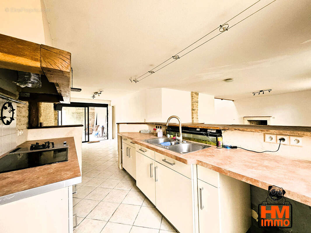 Maison à NUAILLE-D&#039;AUNIS