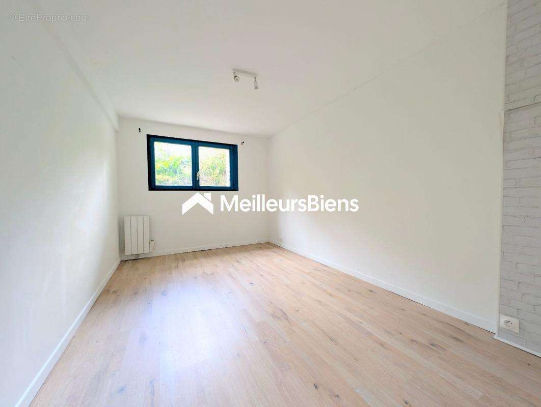 Maison 145 m² à Jouy-Mauvoisin 4 chambres sur terrain divisible de 1090 m² - photo 16