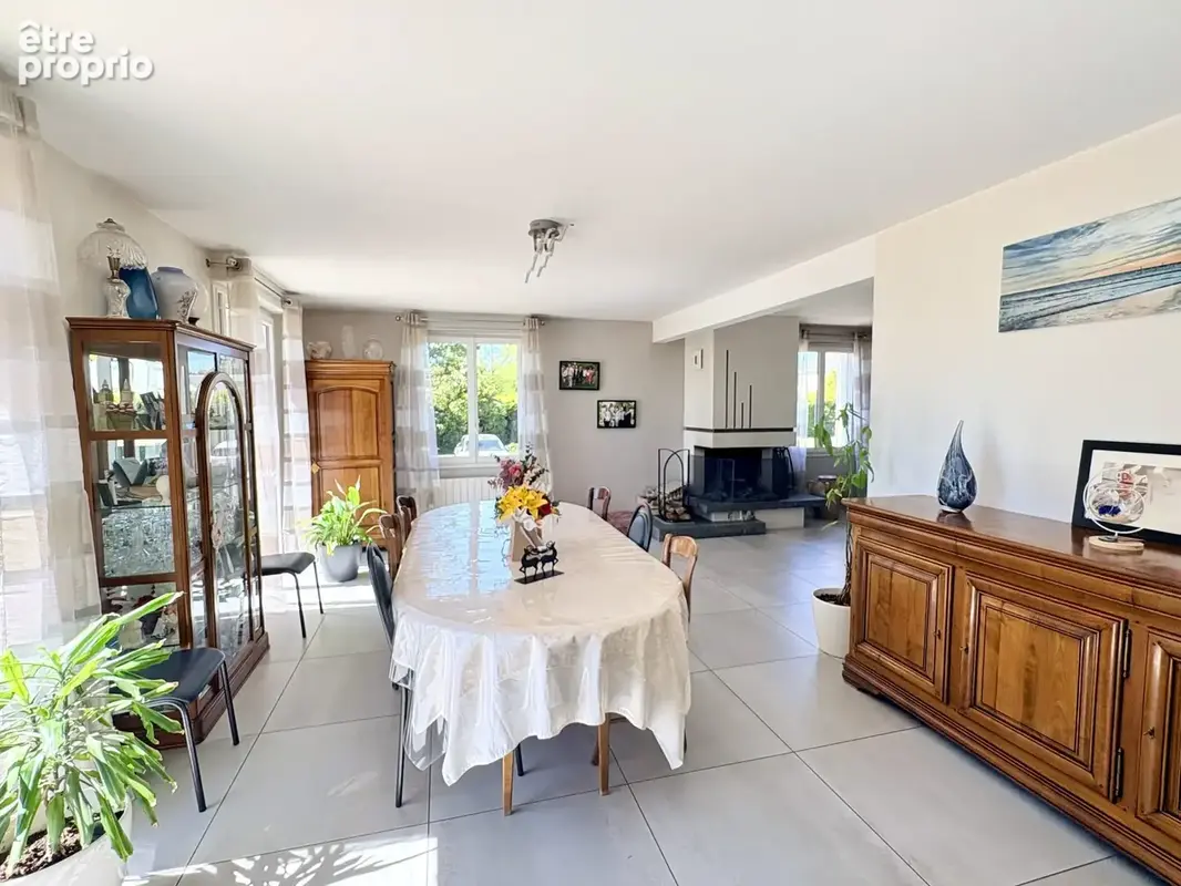 Maison 7 pièces 190 m² à vendre à Saint-Denis-En-Val (45560) - photo 6