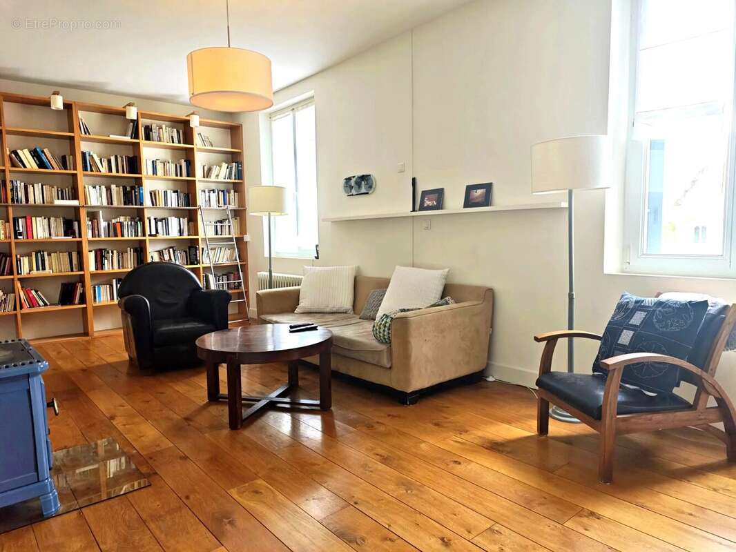 Maison à THAON-LES-VOSGES