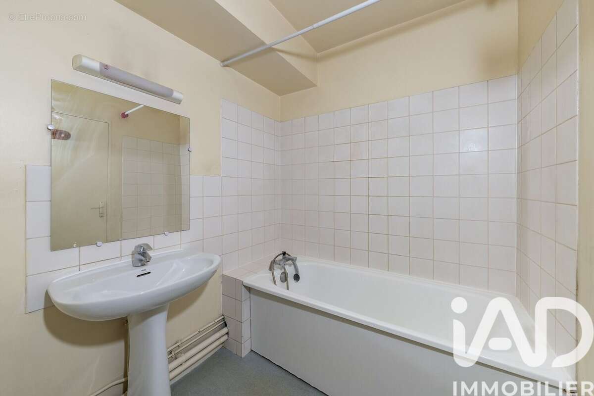 Photo 6 - Appartement à CHEVILLY-LARUE