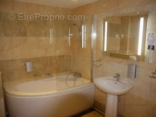 Grand Hotel-Restaurant en centre ville - photo 8