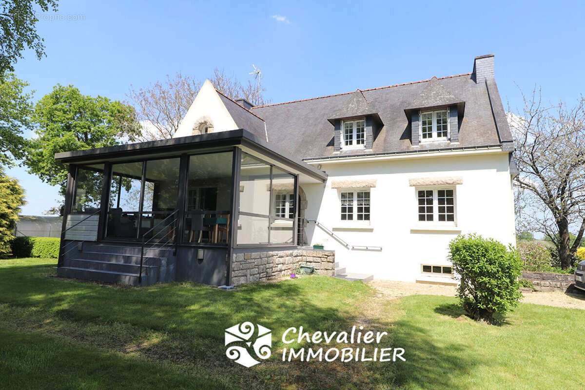 Maison à SAINT-NOLFF