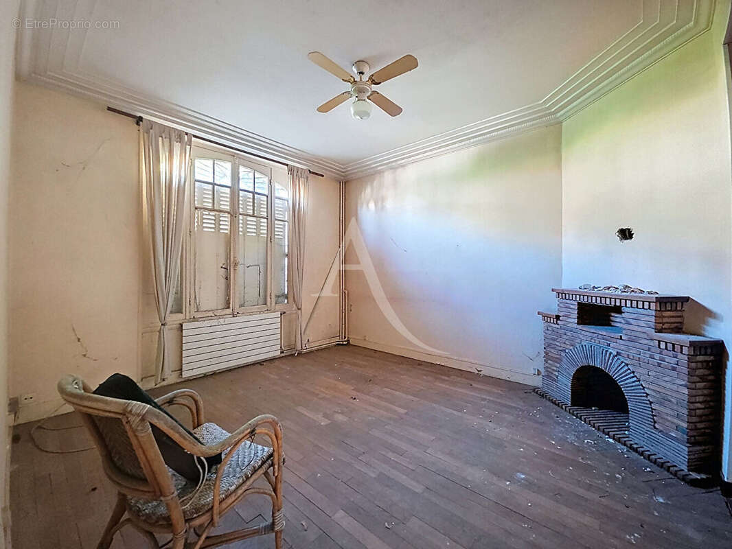 Maison à MANTES-LA-JOLIE