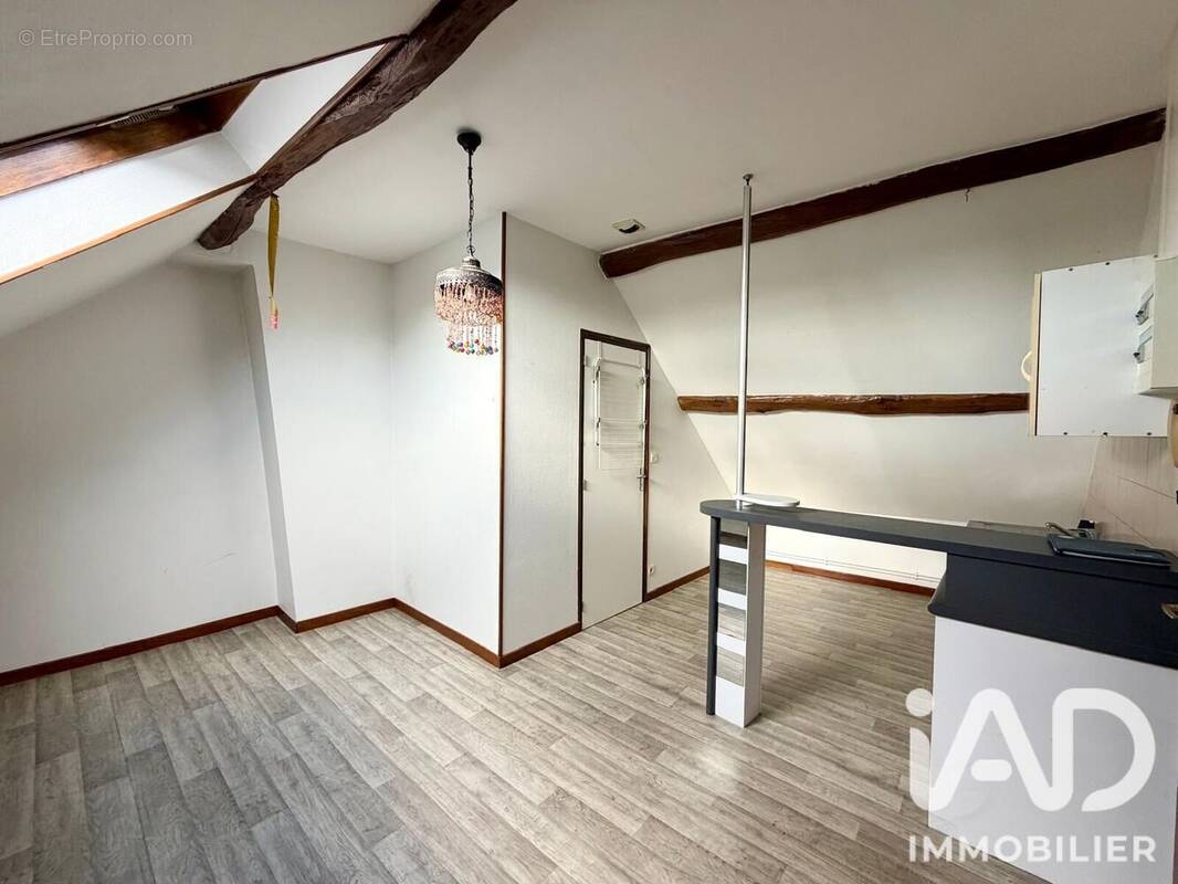 Appartement 22 m² à Nanteuil-Les-Meaux  - photo 1