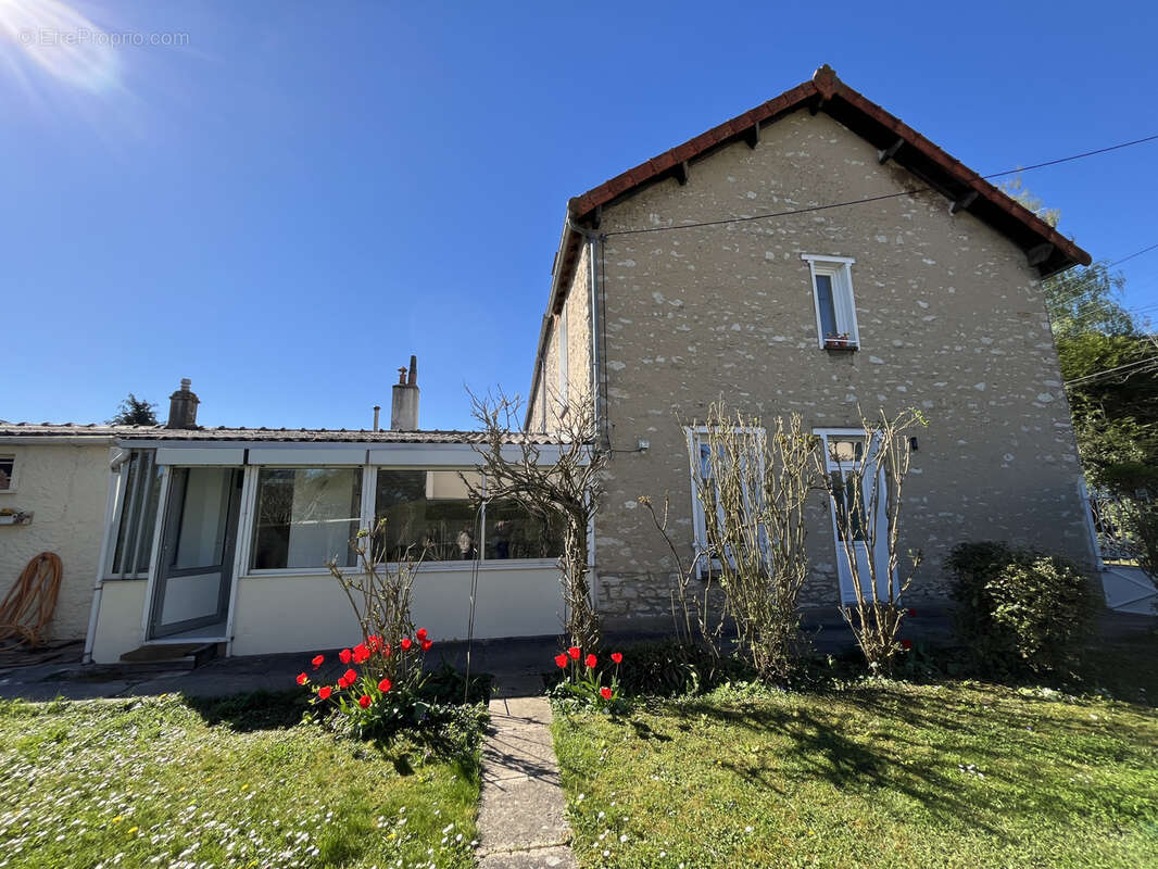 Maison à MALESHERBES