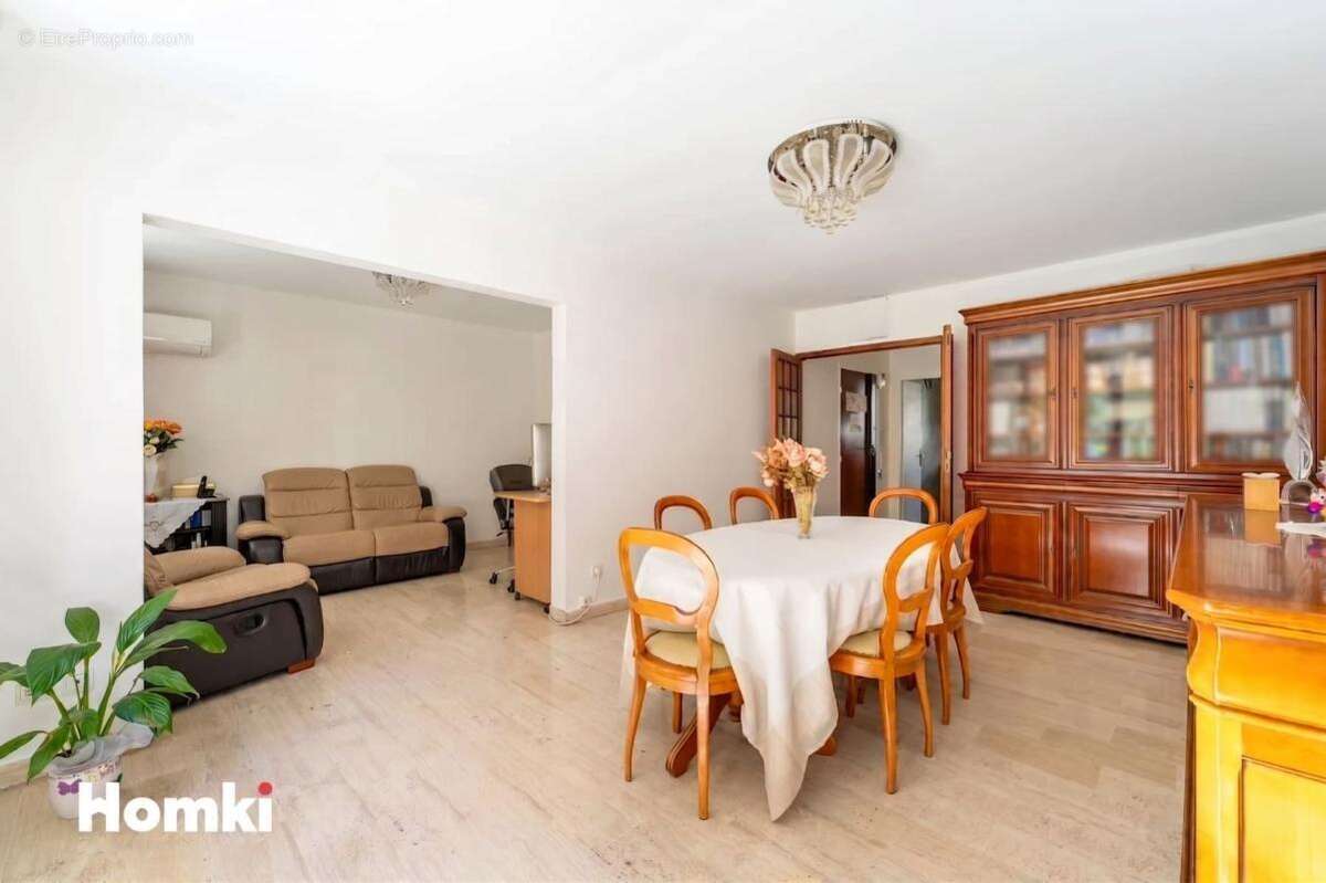 Appartement à MARSEILLE-10E