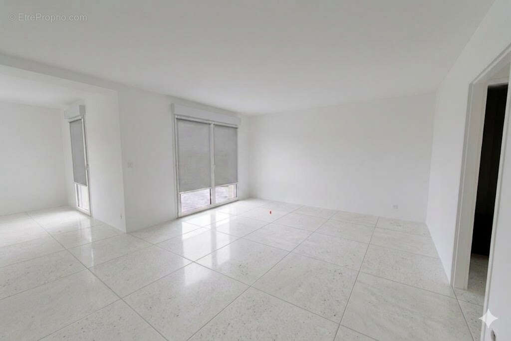 Toulouse centre, Villa T4  neuve de 76.00 m2 . Frais de notaires réduits. - photo 3