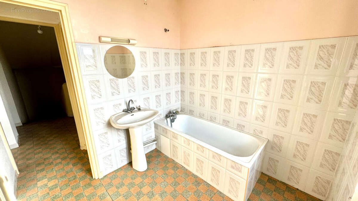 Maison à ALTHEN-DES-PALUDS