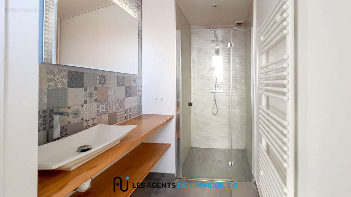 Appartement à NANTERRE