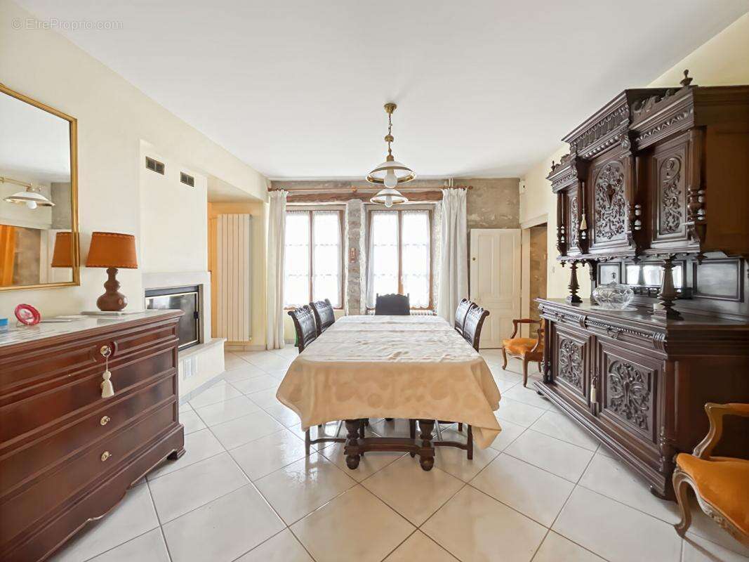 Maison à PORT-LESNEY