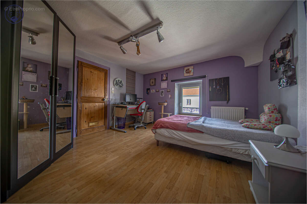 Maison à COMMERCY