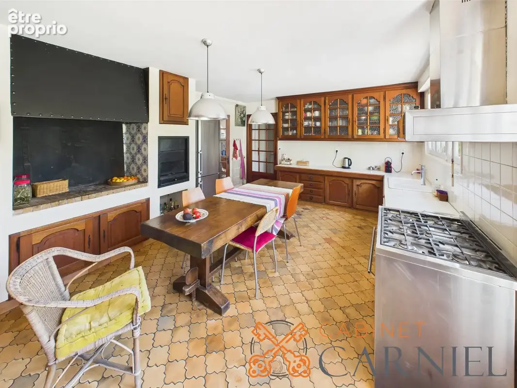Maison bourgeoise à FAUILLET de 360m2 - photo 14