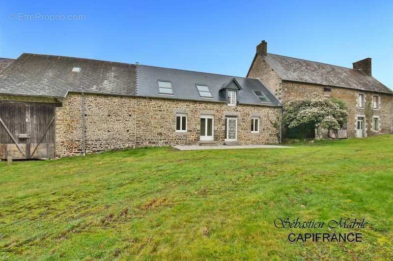 Maison rénovée + ancienne maison + (granges, écurie, étable)  LES PAS-PONTORSON (50) en Baie du Mont Saint Michel - photo 25
