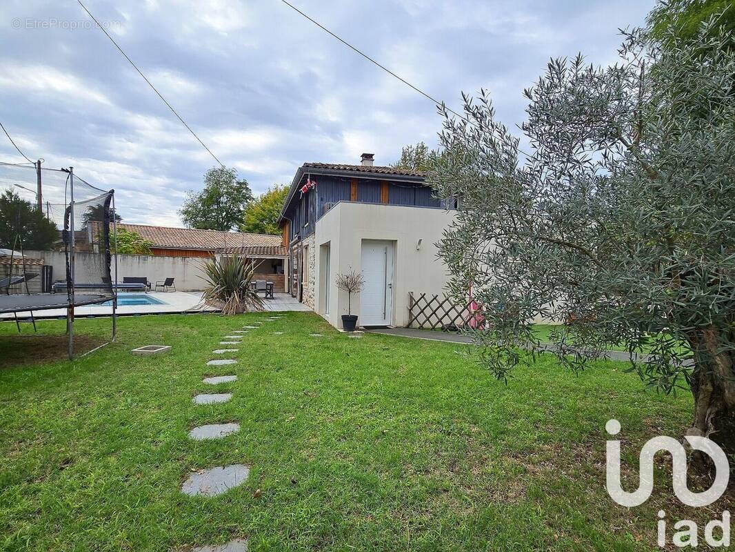 Photo 1 - Maison à SALLES