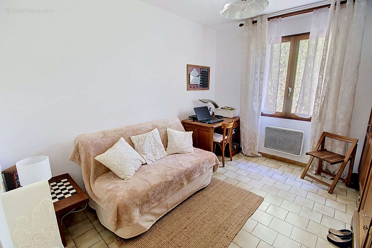 Maison à LORGUES
