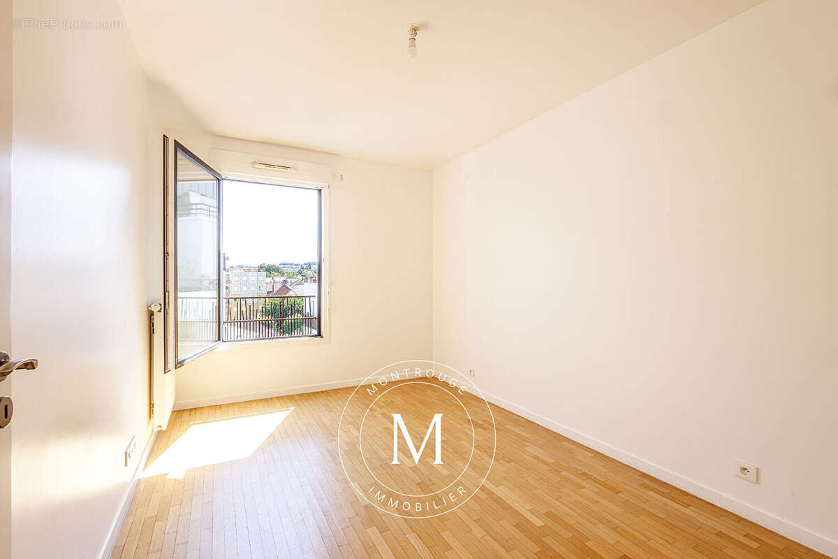Appartement Arcueil 3 pièce(s) 57.12 m2 +  Terrasse - photo 10