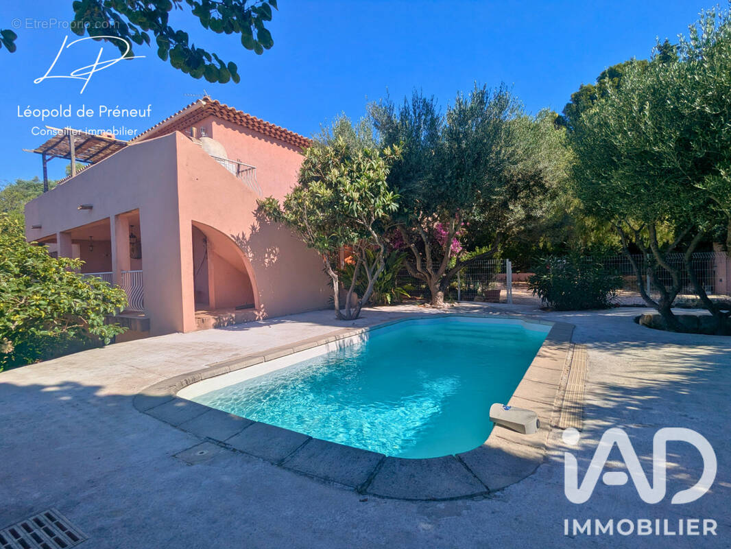 Photo 1 - Maison à LE PRADET