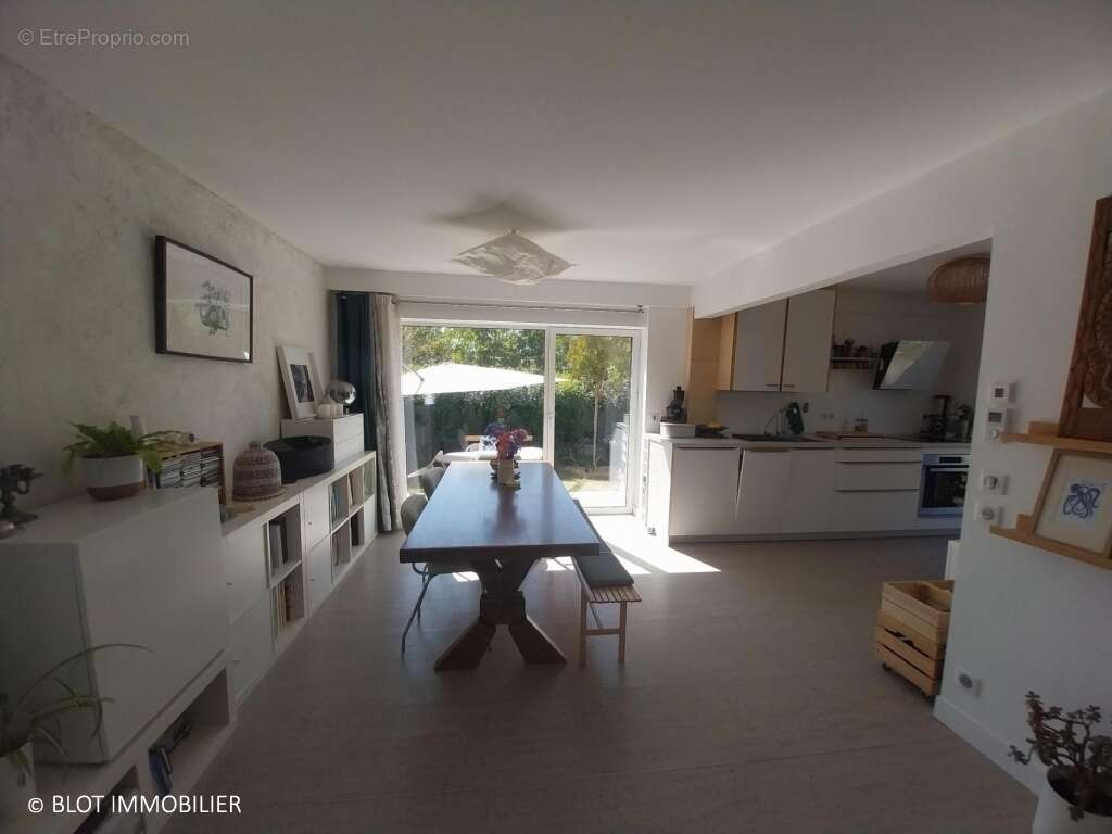 Maison 87 m² à Vannes  - photo 5