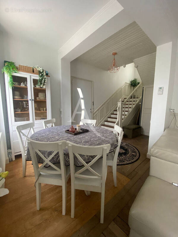 Maison à CLICHY-SOUS-BOIS