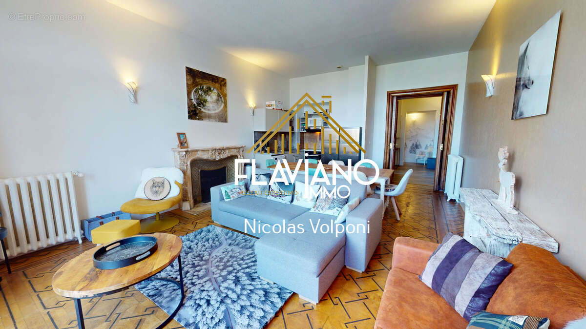 Appartement à JAUSIERS