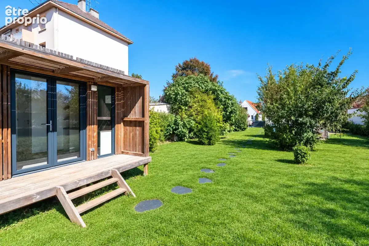 Très belle maison de ville avec grand jardin - photo 2