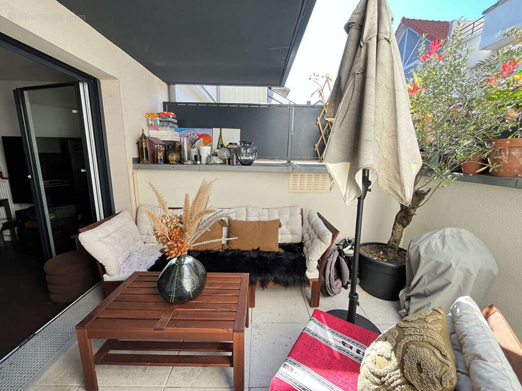 Appartement à SURESNES
