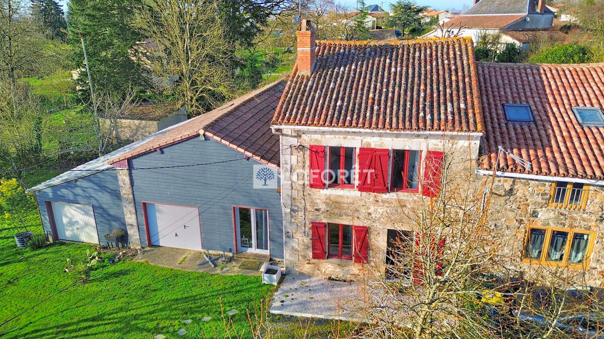 Maison 5 pièces Beaulieu Sous Parthenay - photo 9