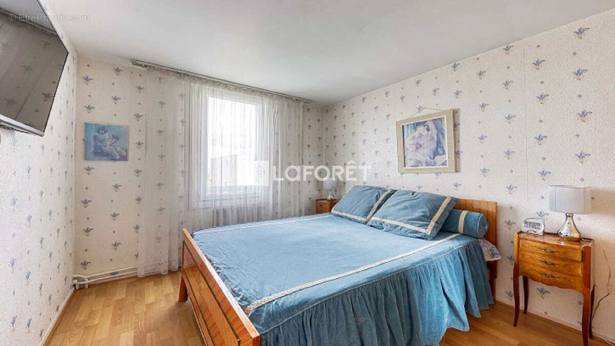 Appartement à ROISSY-EN-BRIE