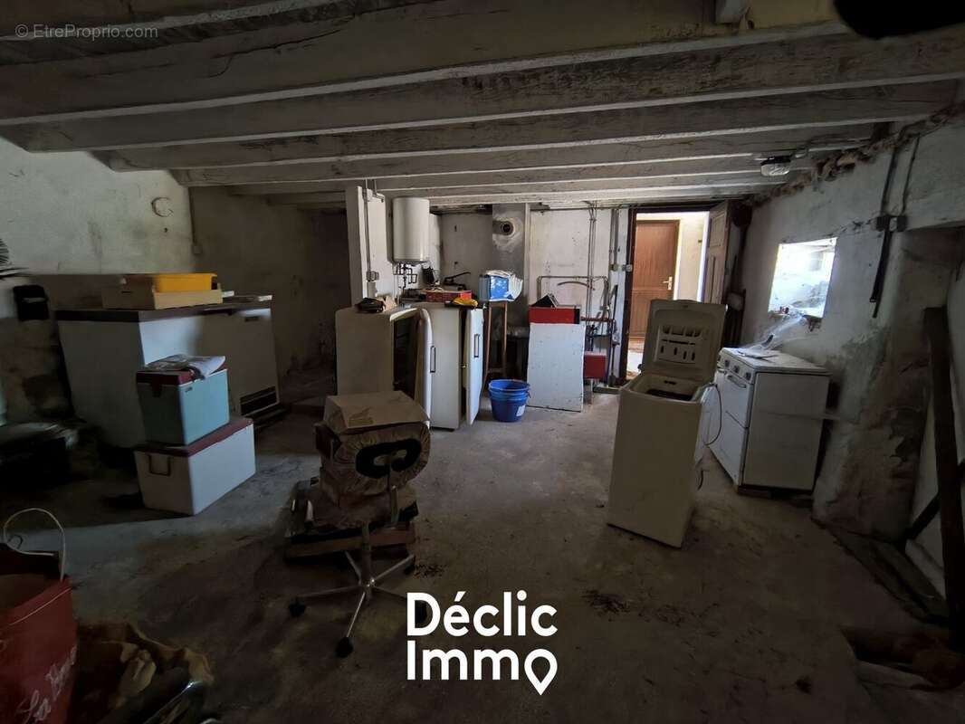 Deux maisonnettes à rénover entièrement - photo 8