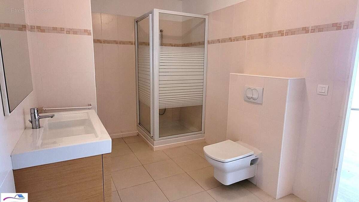 Appartement à MANDELIEU-LA-NAPOULE