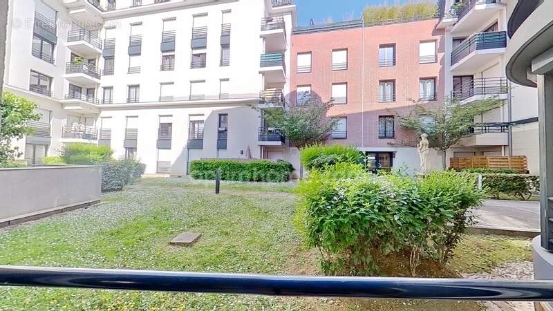 Appartement à MAISONS-ALFORT
