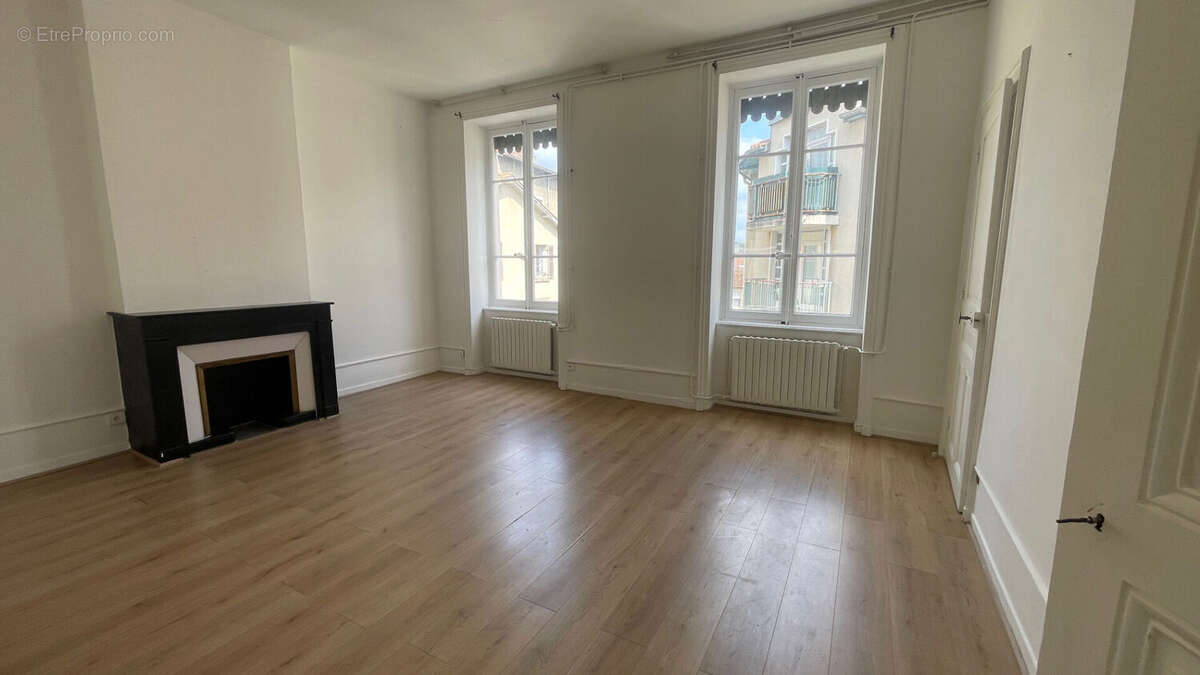 Appartement à SAINTE-COLOMBE