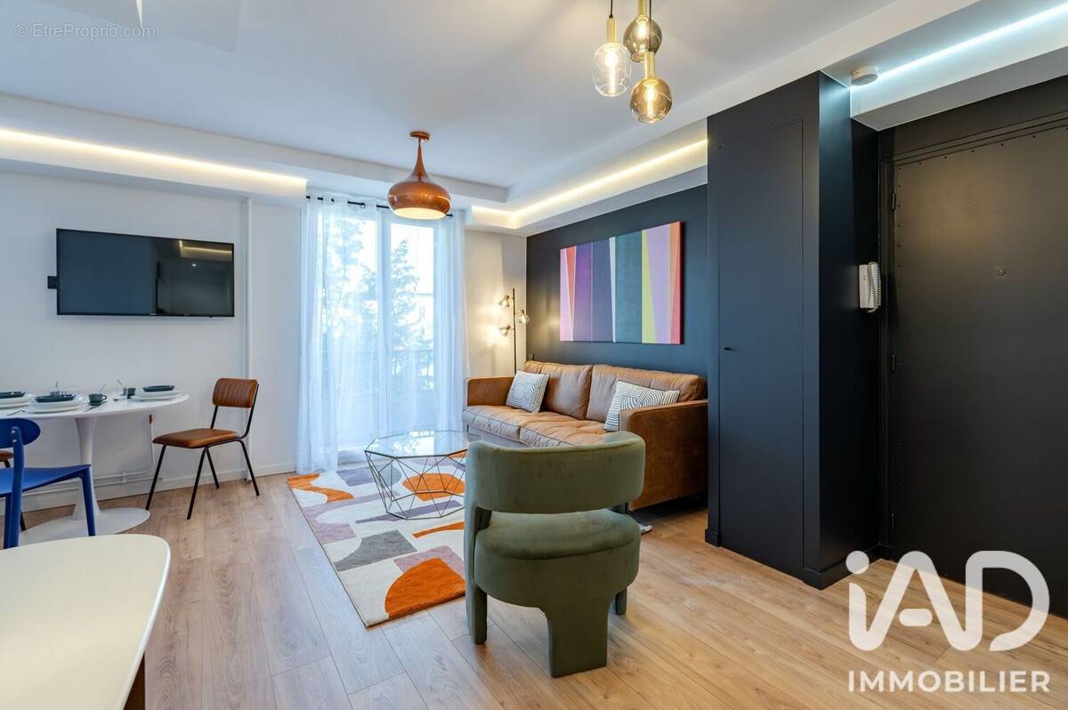Photo 1 - Appartement à LYON-8E