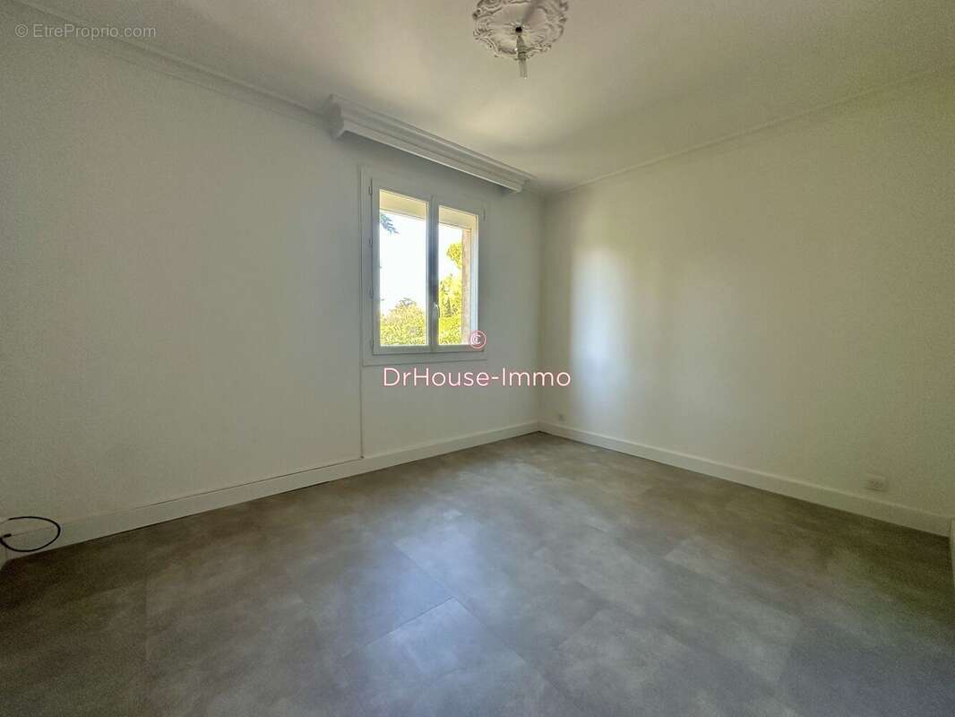 Maison à BOURG-LES-VALENCE