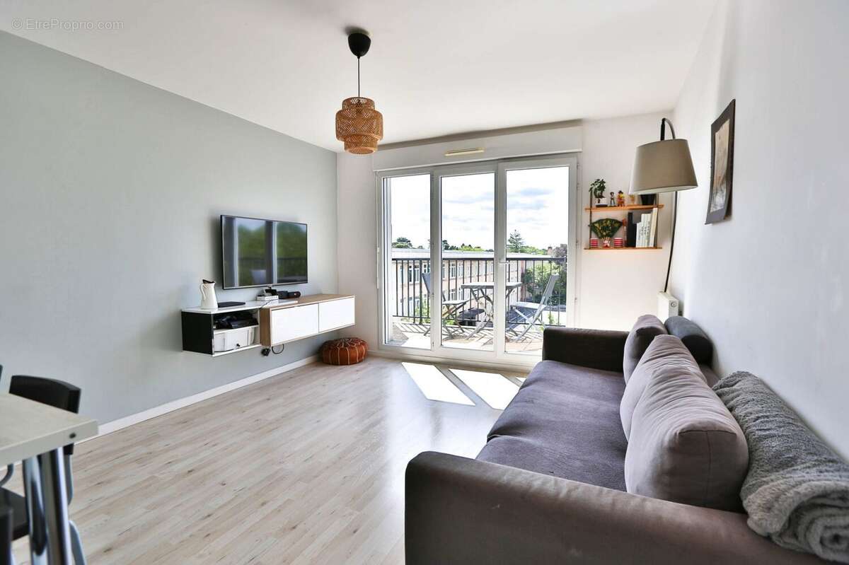 Séjour 2 F3 Noisy le Grand  - Appartement à NOISY-LE-GRAND