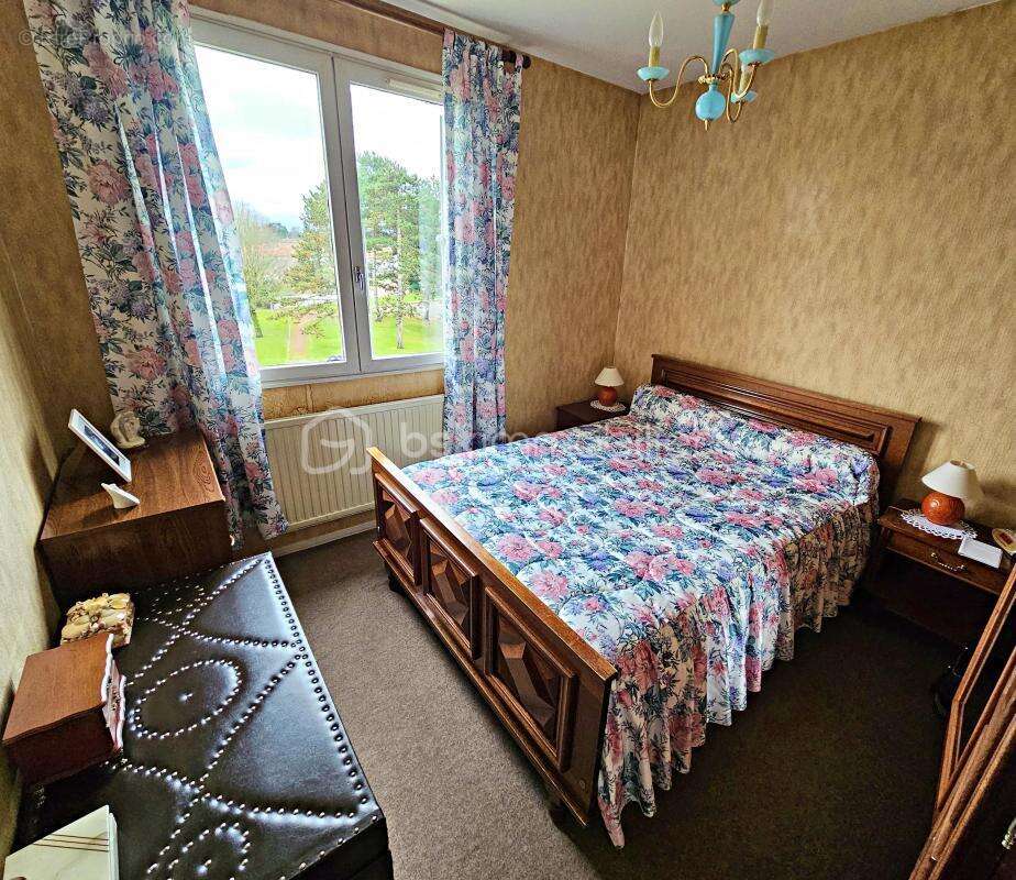 Appartement à RIORGES