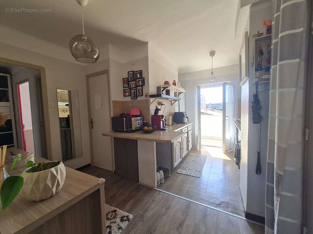 Appartement 4 pièces de 75,59m² +Parking privé + Cave***(83500) LA SEYNE SUR MER -MAR VIVO*** - photo 4