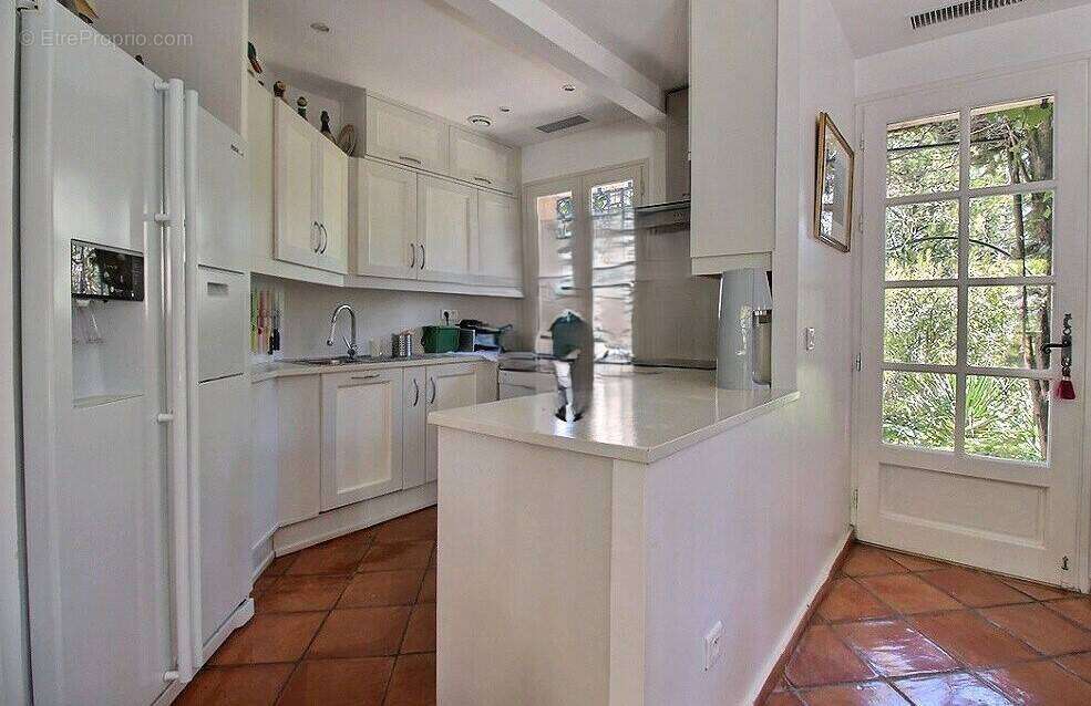 Maison à MONTFERRAT