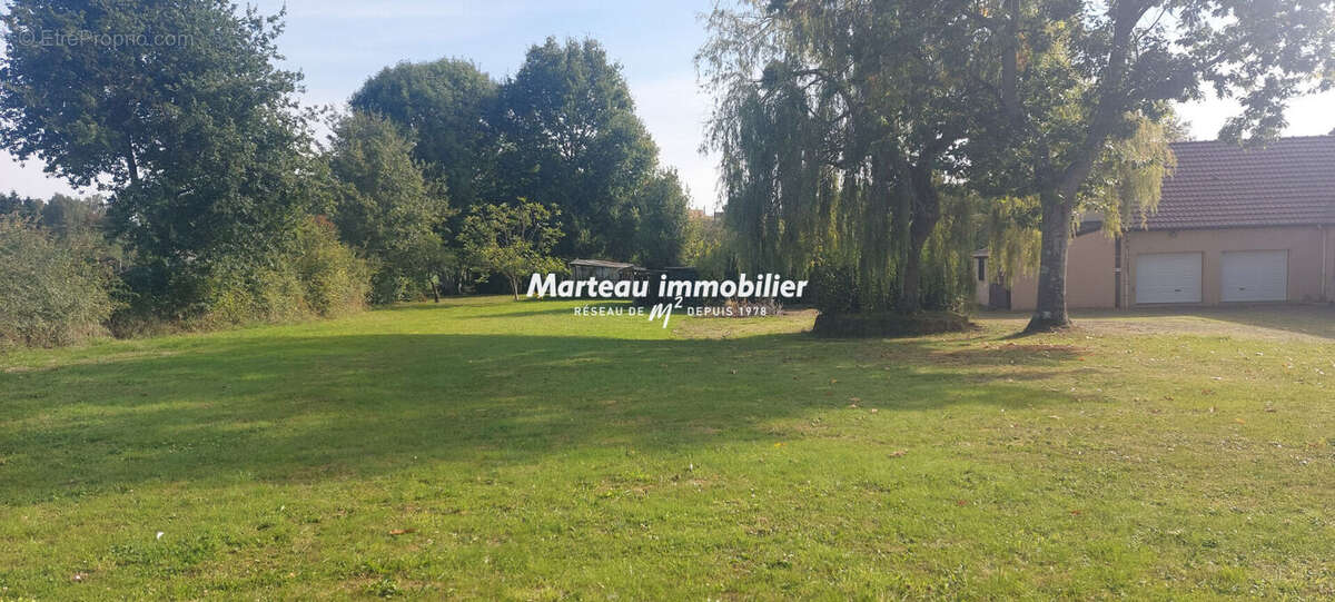 Maison à YVRE-L&#039;EVEQUE