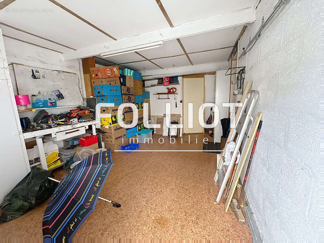 Maison à DONVILLE-LES-BAINS