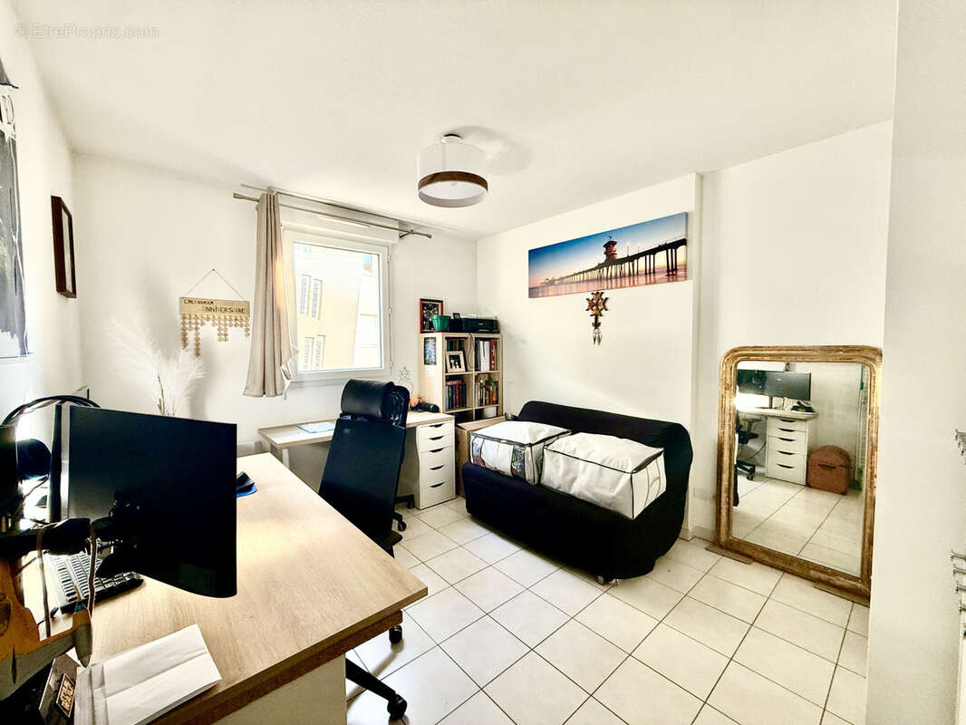 Appartement à CASTELNAU-LE-LEZ