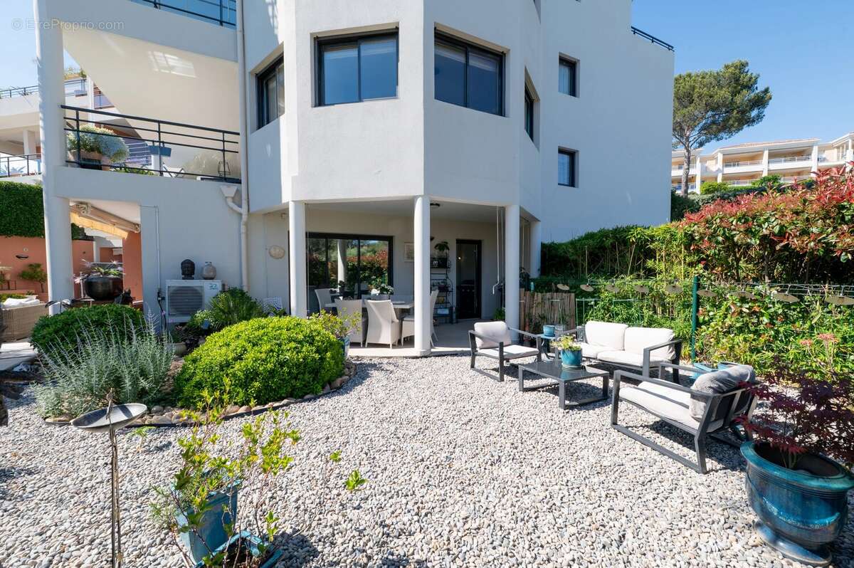 Appartement à SAINT-RAPHAEL