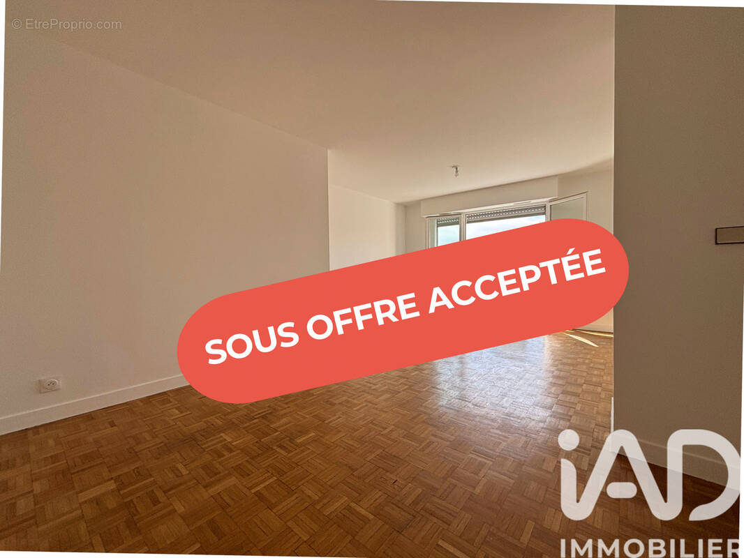 Photo 1 - Appartement à LA GARENNE-COLOMBES