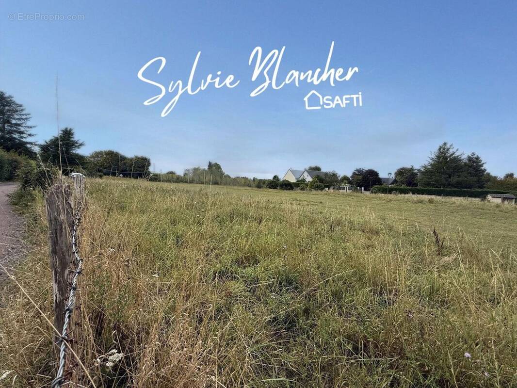Photo 1 - Terrain à AVENAY