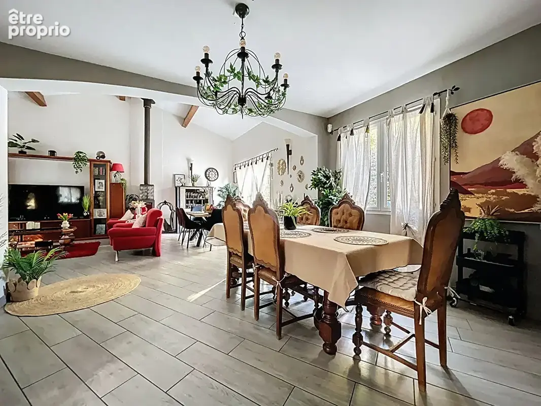 31620 Villaudric 190m² - photo 3