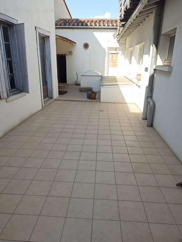 Maison 600 m² à Revel  - photo 6