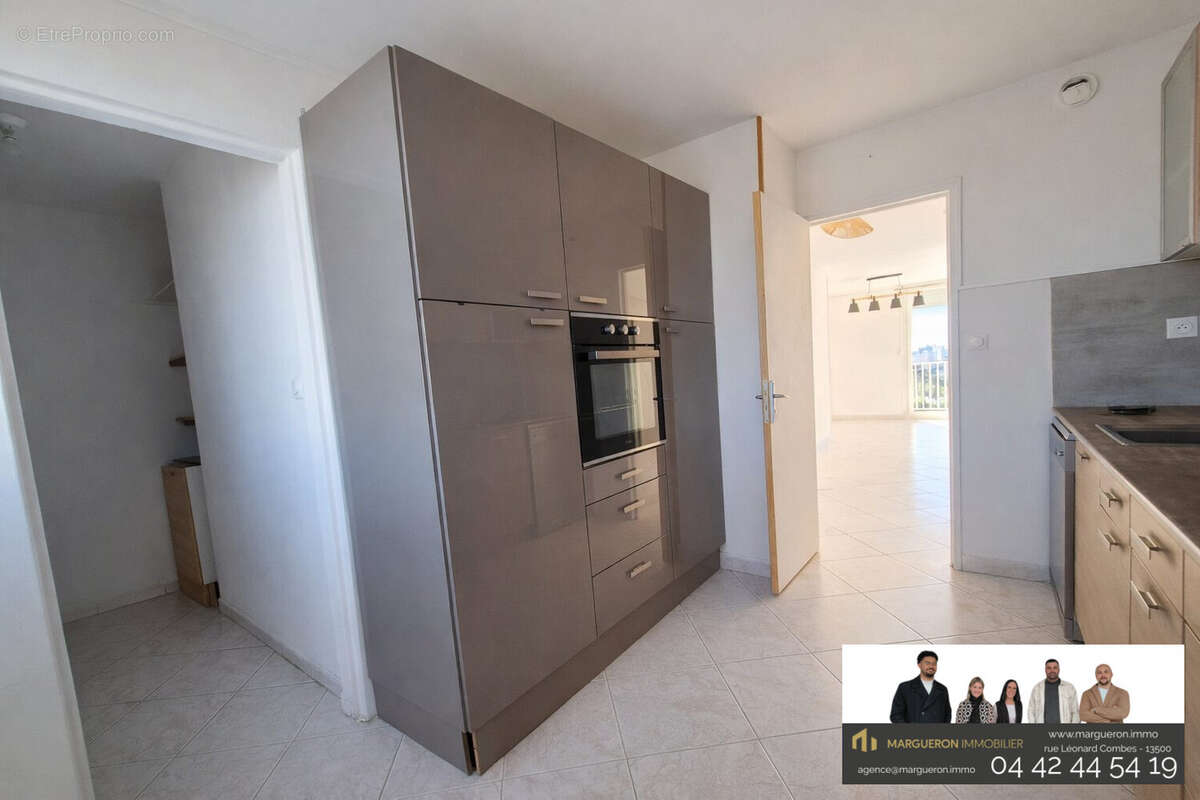 Appartement à PORT-DE-BOUC