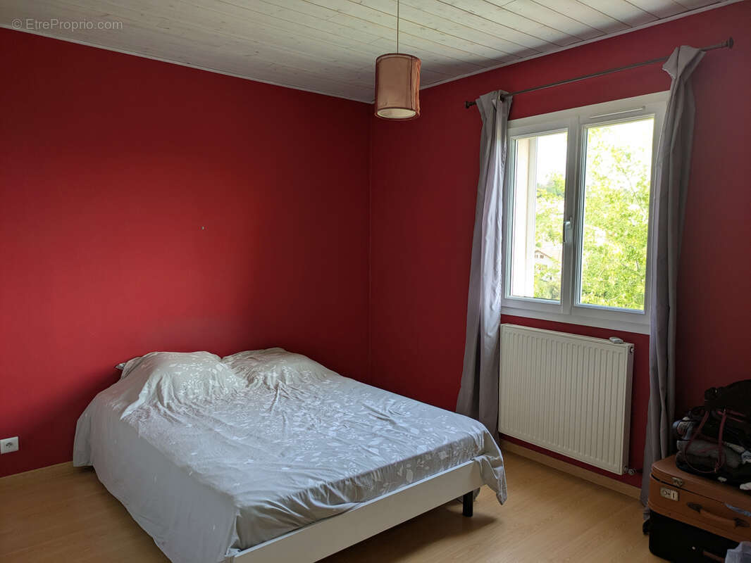 Maison à BOURG-ARGENTAL